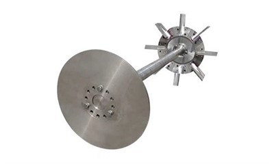 Kaksipäinen alaakseli